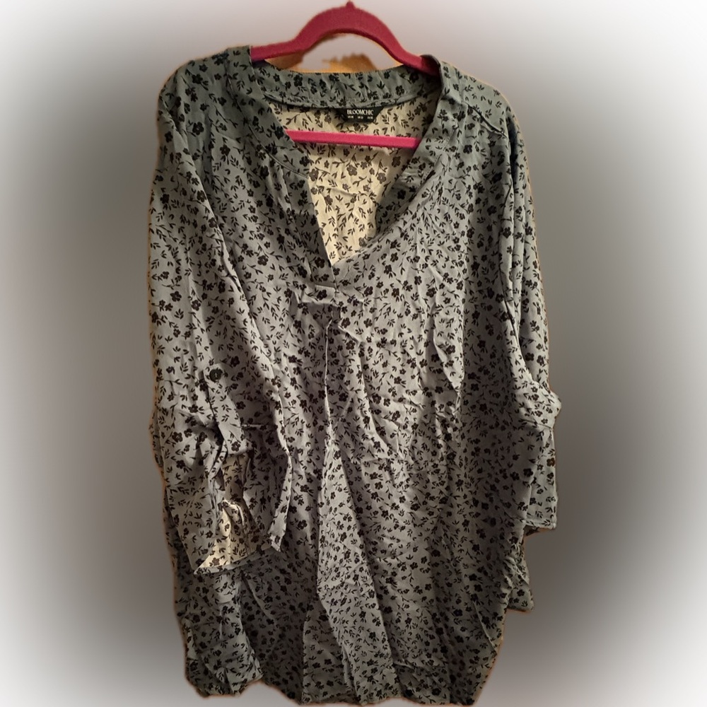 BloomChic blue Floral Blouse